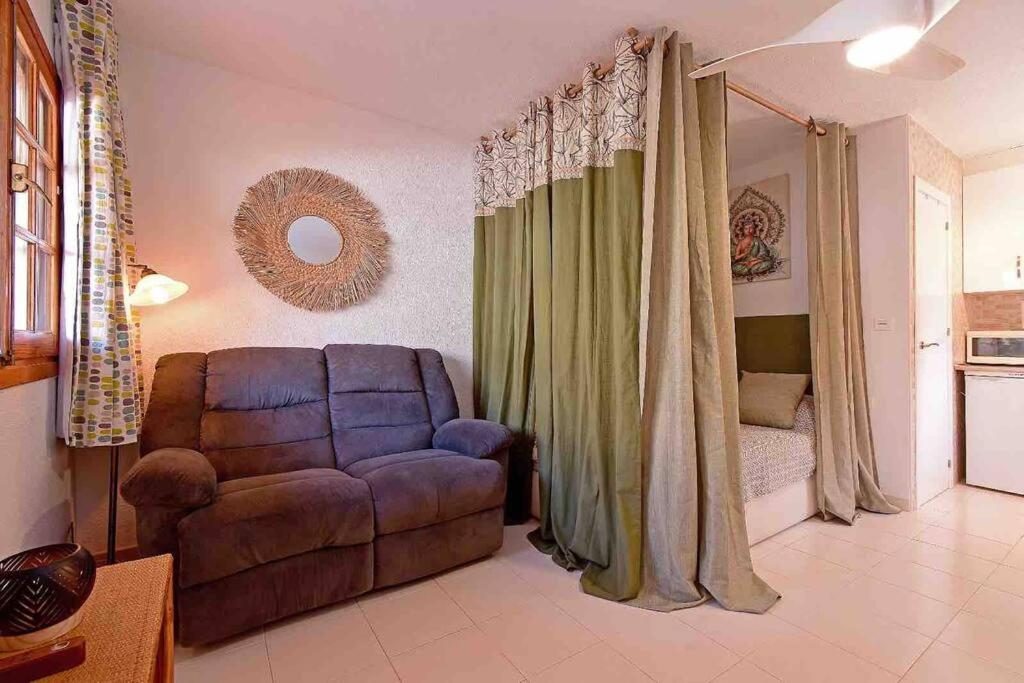 Violeta Appartement *